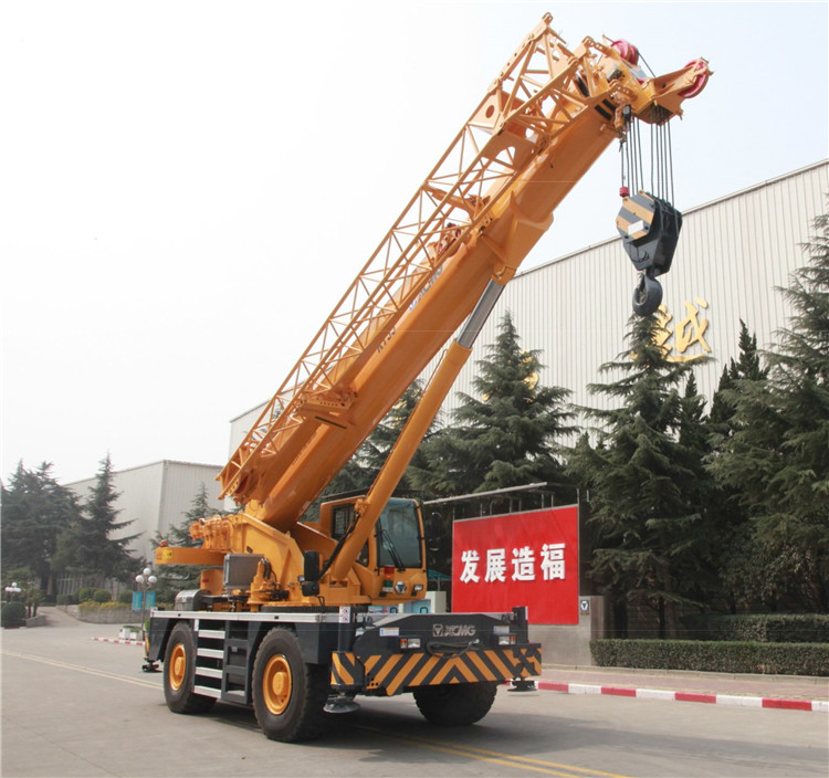 XCMG Official 35 ton hydraulic Rough Terrain Crane RT30 cranes terrain rough for sale